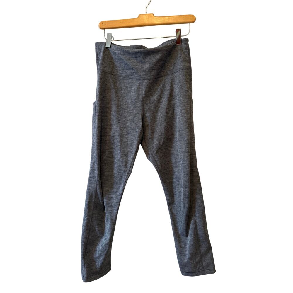 Athleta Ultimate Stash Pocket Capri Leggings Gray MT